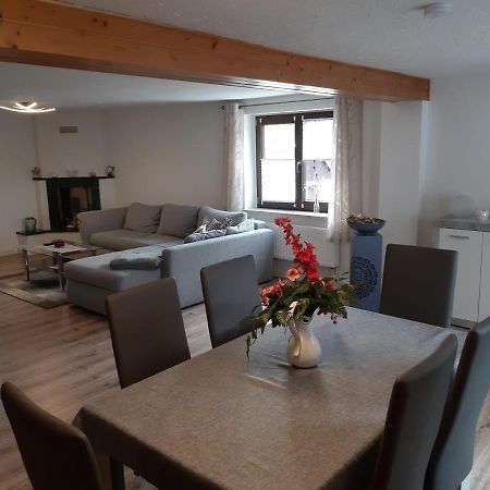 Familienfreundliche Ferienwohnung Zschorlau Экстерьер фото