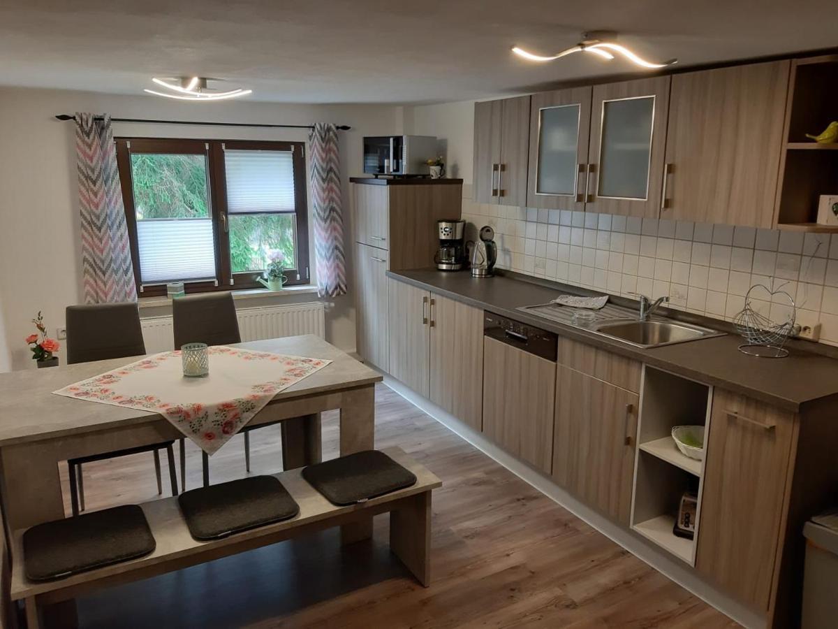 Familienfreundliche Ferienwohnung Zschorlau Экстерьер фото